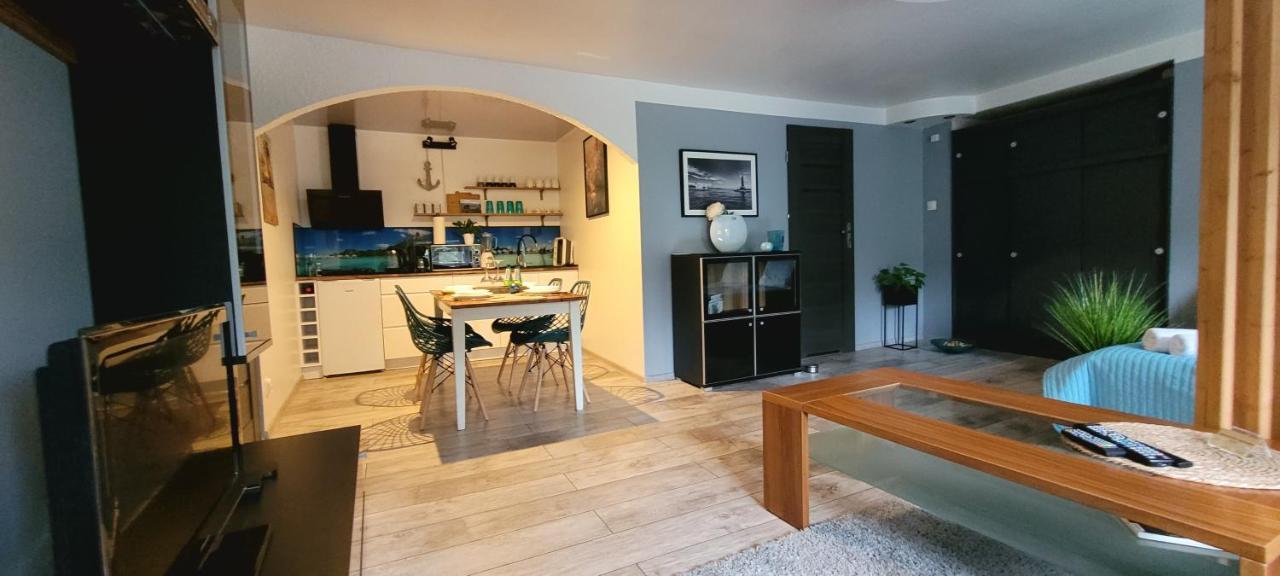 Apartamenty Pod Uwalonym Debem Jezow Sudecki 外观 照片