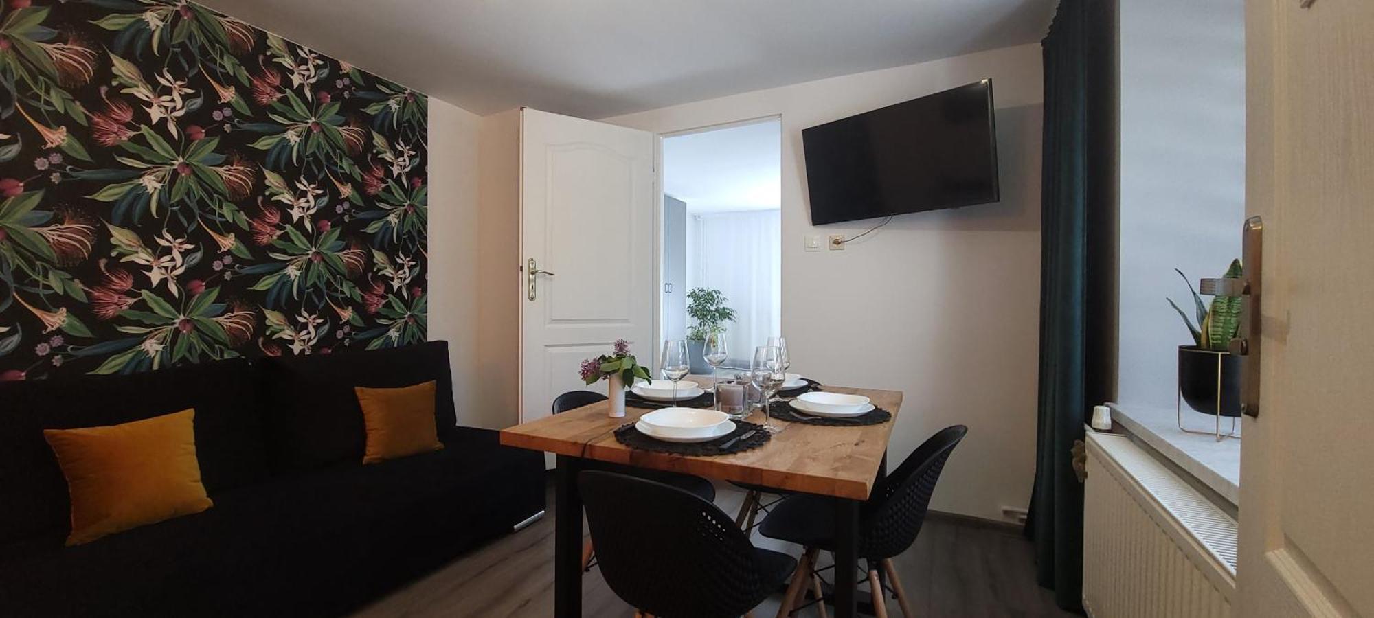 Apartamenty Pod Uwalonym Debem Jezow Sudecki 外观 照片